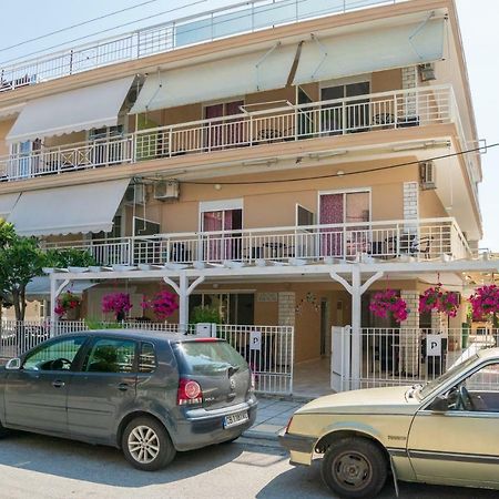 Villa Irini Olympiaki Akti Bagian luar foto